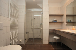 Badezimmer 1