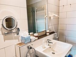 Badezimmer 2