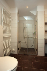 Badezimmer 2