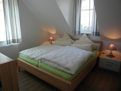 Schlafzimmer II...